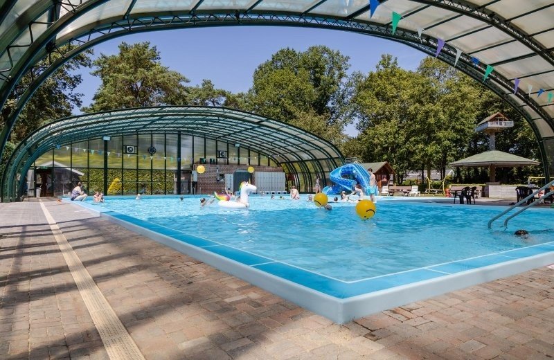 Limburg camping zwembad boeken
